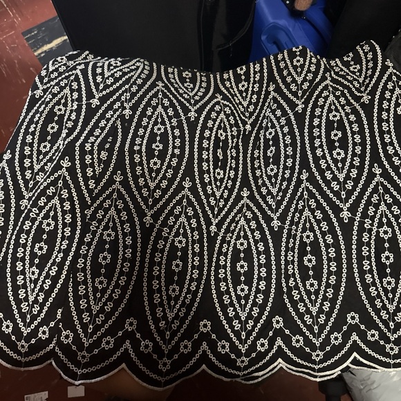 LOFT Dresses & Skirts - LOFT Black and White Embroidered A-Line Skirt